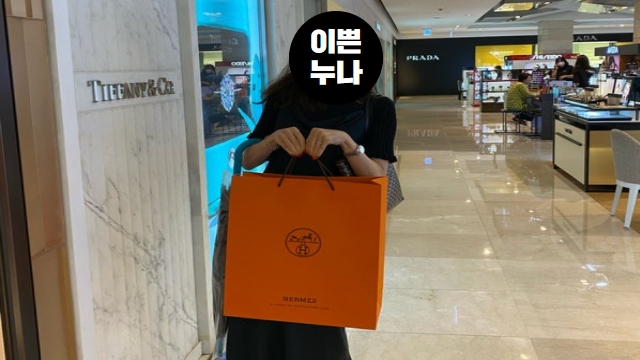 d9018442772c13006d13475b238f8299.jpg VIP정켓은 놀이터 (준재벌들) #2