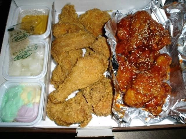 요즘애들은 모르는 네네치킨 근본시절..jpg