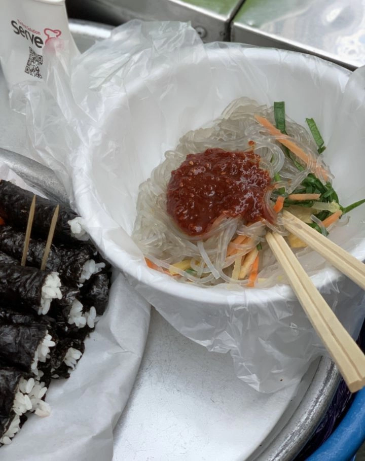 가성비 최악인 5,000원 짜리 음식.jpg