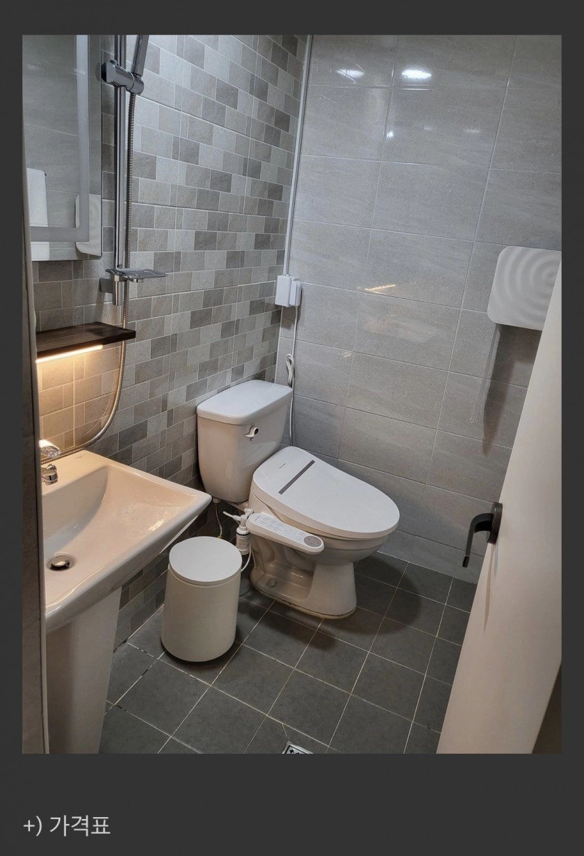 요즘 룸카페 근황.jpg