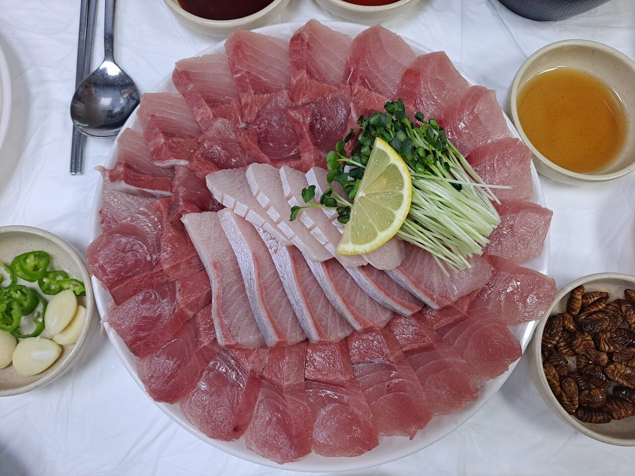 방어 먹으러왔어영