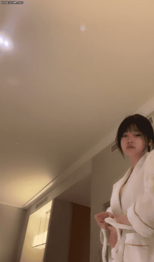 술마시면서 은근슬쩍 ㄲㅈ 노출하는 문월