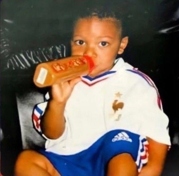 육아 난이도 높아보이는 음바페 어린시절