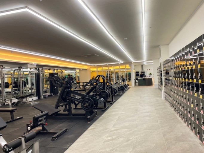 한달 뒤 헬스장 풍경