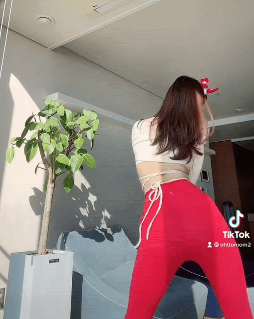 오또맘 크리스마스 산타 이벤트