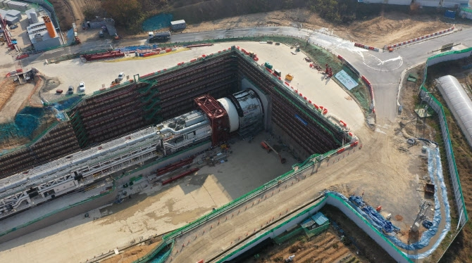 은마아파트 아래로 GTX-C 통과