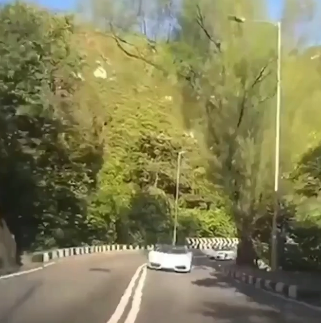 바이크 커브길 중침 사망사고 ㄷㄷㄷ