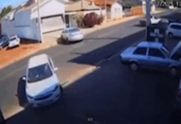 이보다 더 완벽할 수 없는 50:50 교통사고