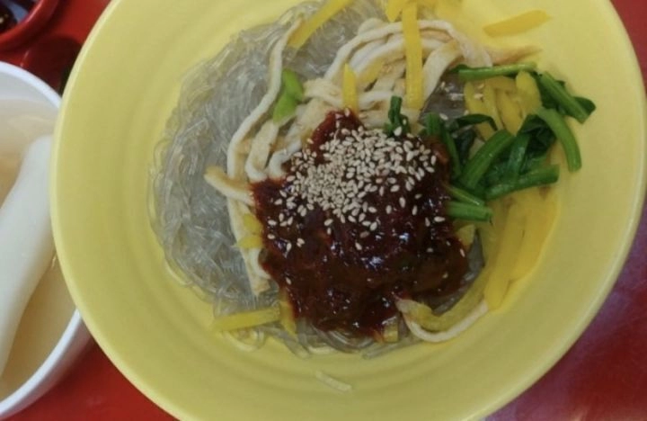 가성비 최악인 5,000원 짜리 음식.jpg