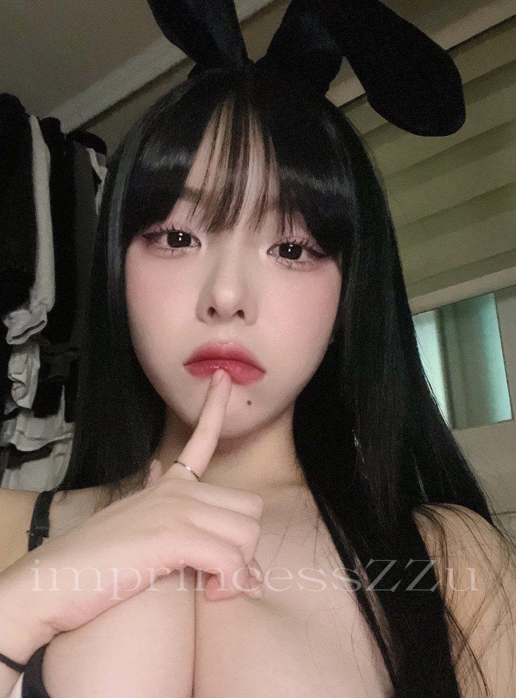 [은꼴] 팬트리 홍보하는 엉덩이큰 처자