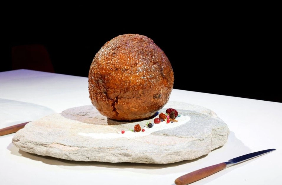 멸종한 매머드 DNA를 기반으로 만든 거대 미트볼