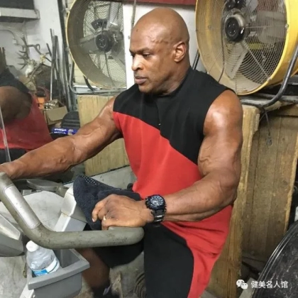 보디빌더들의 은퇴 후 모습들