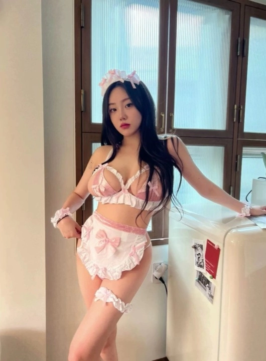 기무세딘 패트리온 꼭지 노출