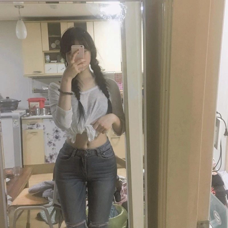 흙수저녀 몸매 셀카