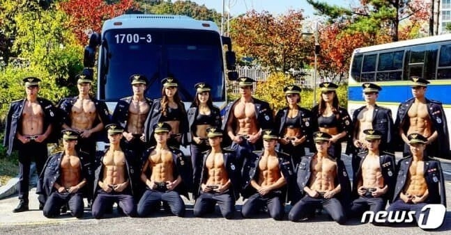 몸짱 경찰관으로 유명했던 경찰 근황