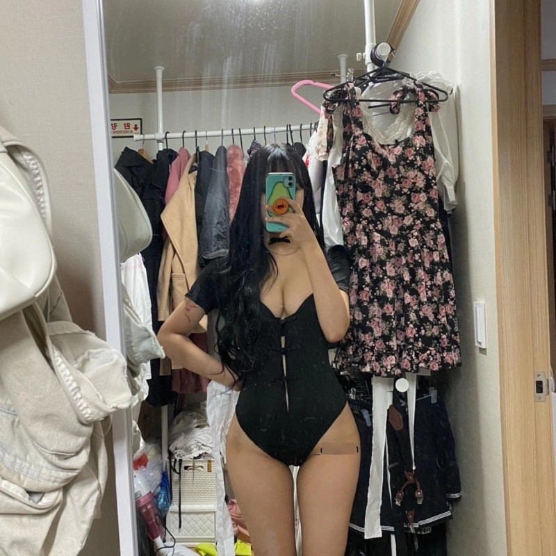 흙수저녀 몸매 셀카