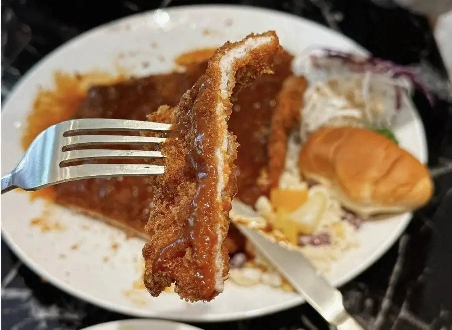 최근 오픈한 쯔양 돈까스집