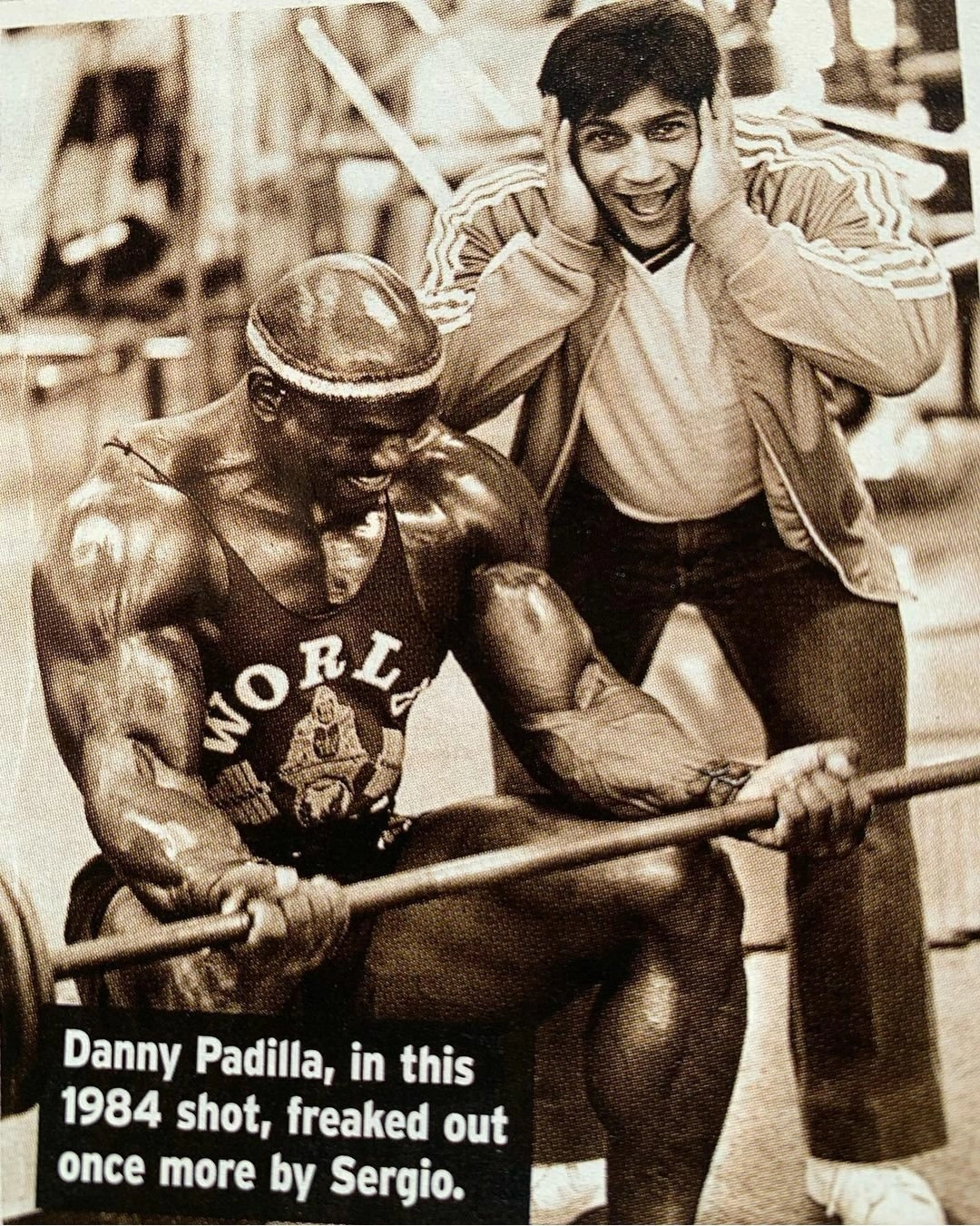 복부에 총 다섯 발 맞아도 안 죽는 보디빌더