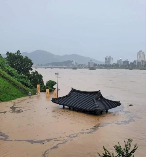 공주 폭우 피해 수준을 알 수 있는 사진