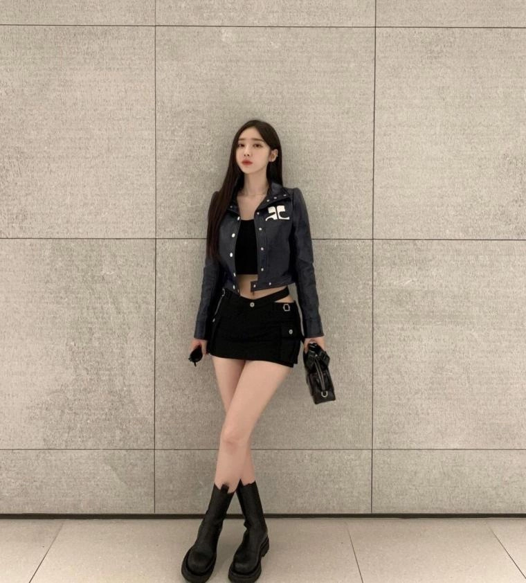 골반이 돋보이는 bj금화 평상시 몸매