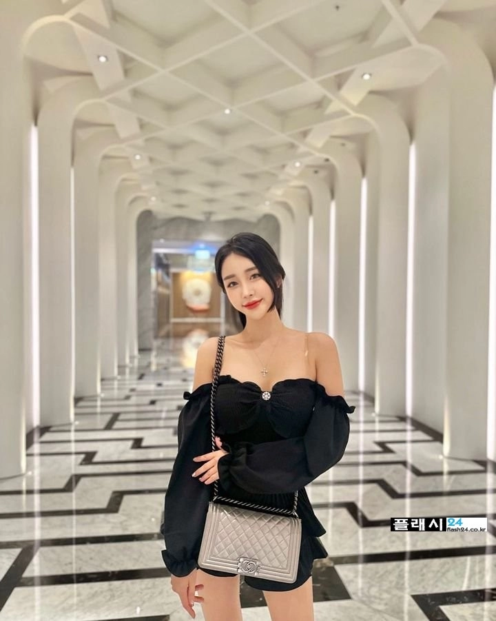 레이싱걸 한지오