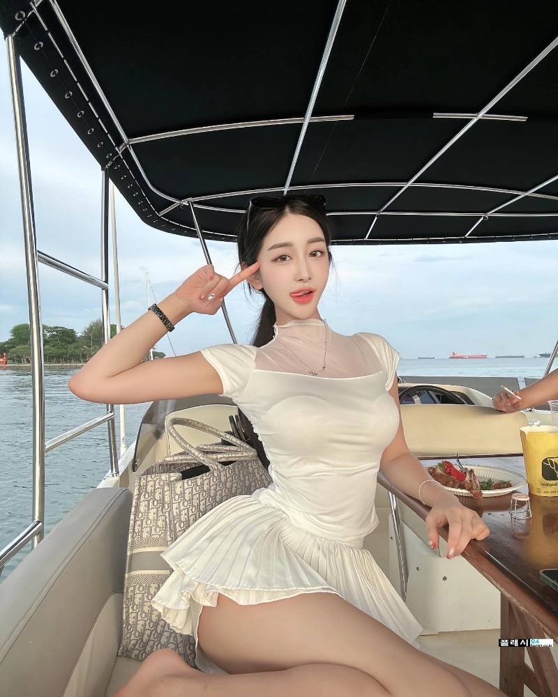 레이싱걸 한지오