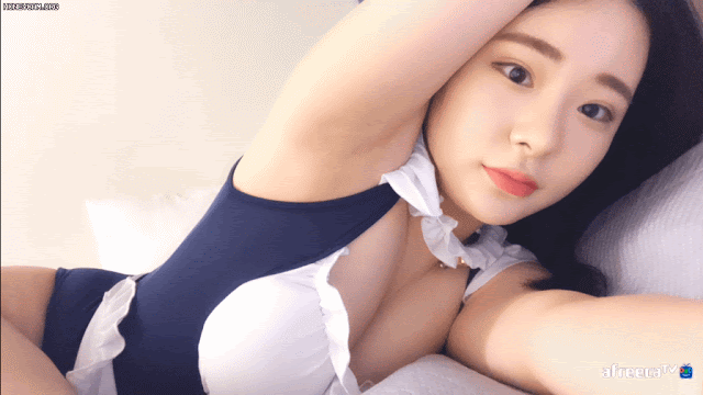 과도한 노출로 영정 당한 아프리카 여캠 ㄷㄷㄷㄷ