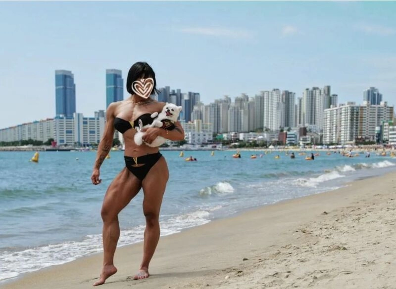 호불호 갈리는 광안리 비키니 누나