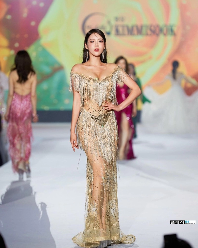 필라테스 강사 조애라