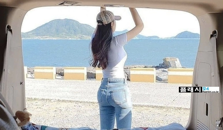 낚시 여성 유투버 앵쩡