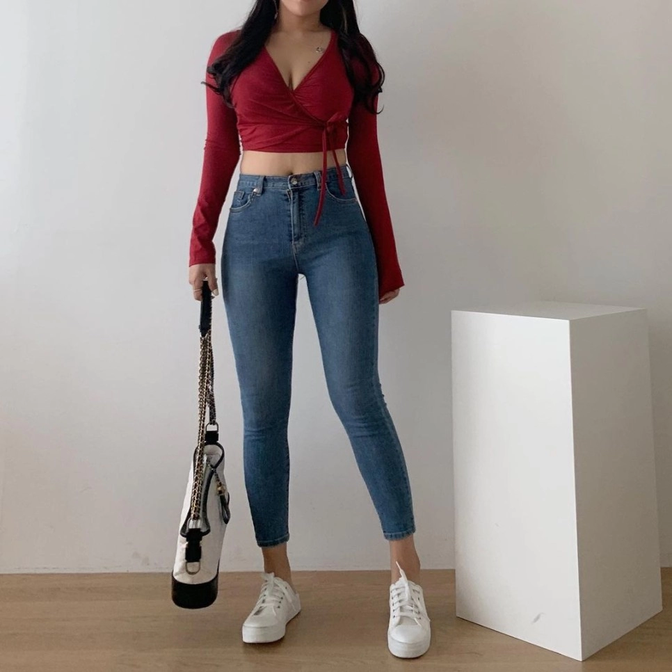 색기 좔좔 75E컵녀