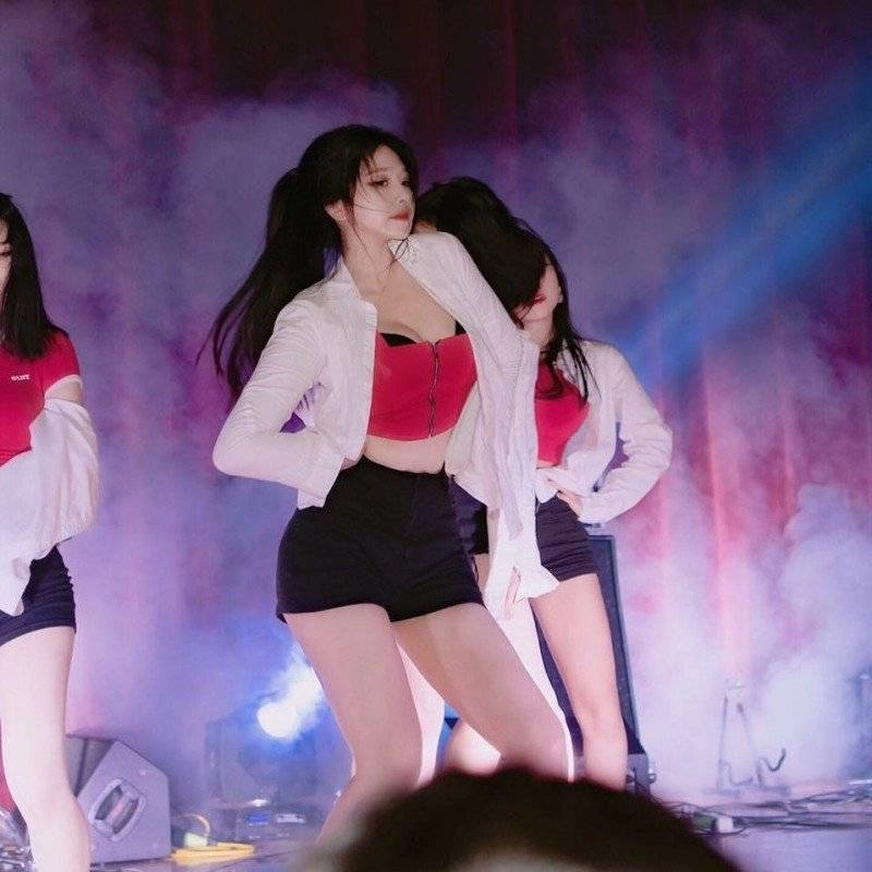 여고생 댄스 동아리 ㄷㄷ