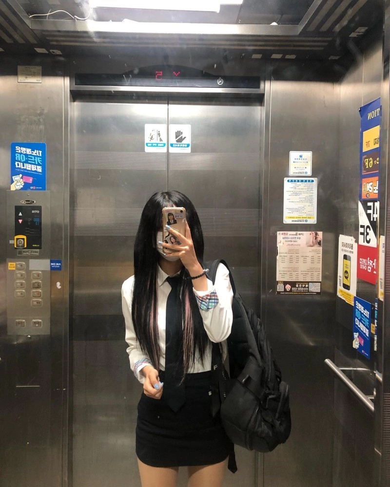 돌핀팬츠가 잘어울리는 고딩