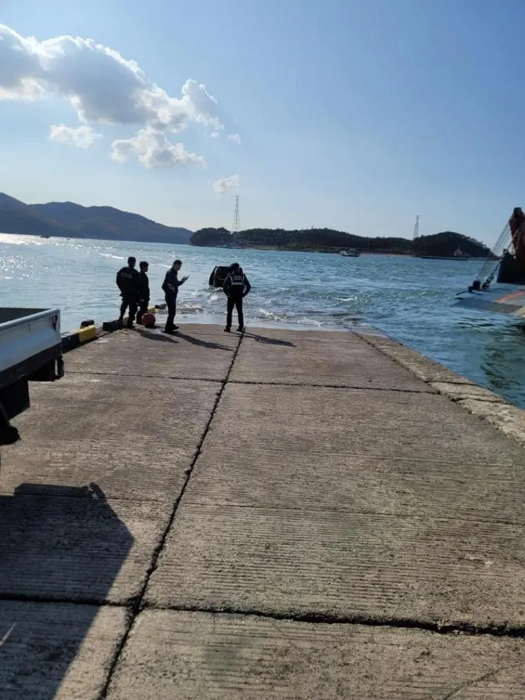 바닷가 근처에 차 세우면 안되는 이유