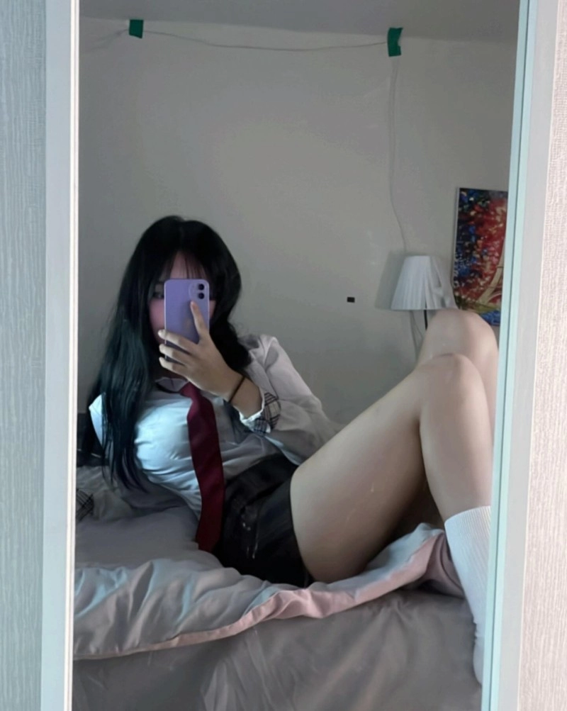 돌핀팬츠가 잘어울리는 고딩