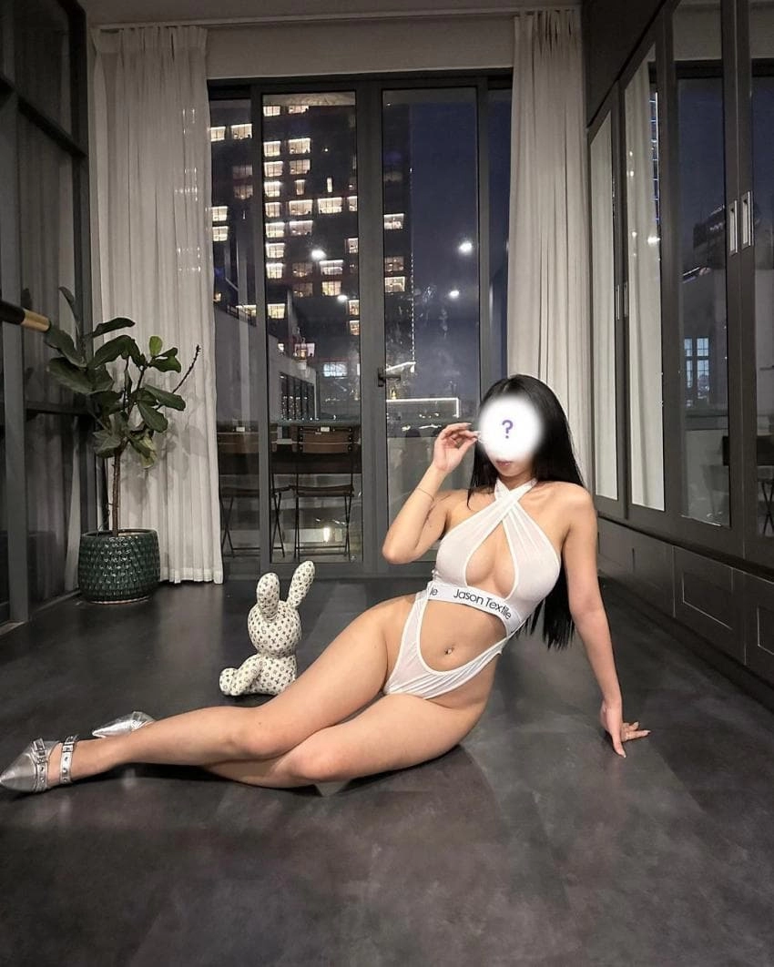 박음직스런 처자