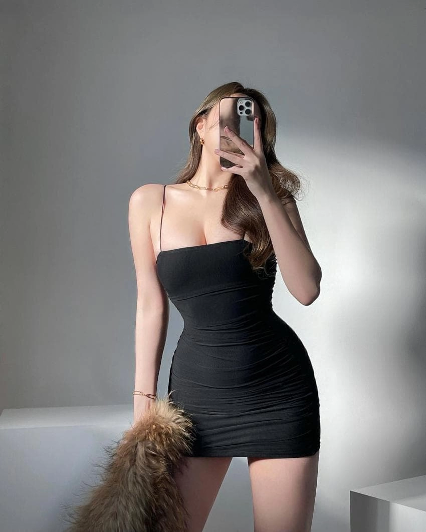 모델 최소미 팬트리 노출 몸매