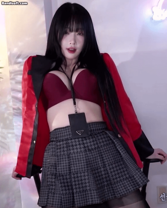 한갱 브라만 입고 현란한 허리놀림