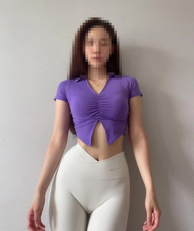 도끼 자국 적나라한 노골적인 레깅스 필라테스 강사