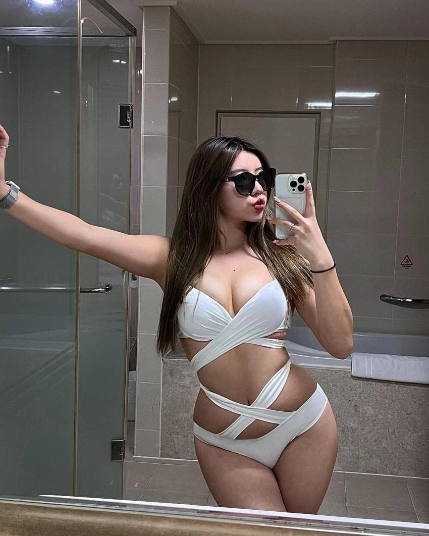 육덕 몸매 지리는 인스타 운동녀