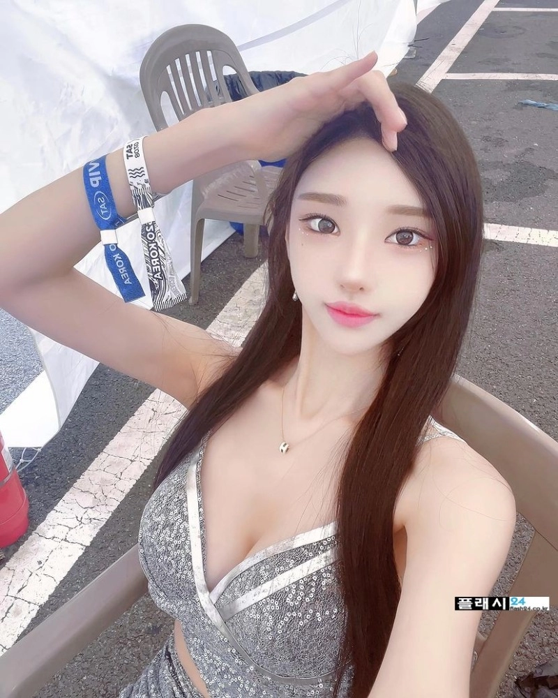 빠진 곳 하나 없는 지스타 행사모델 서민아