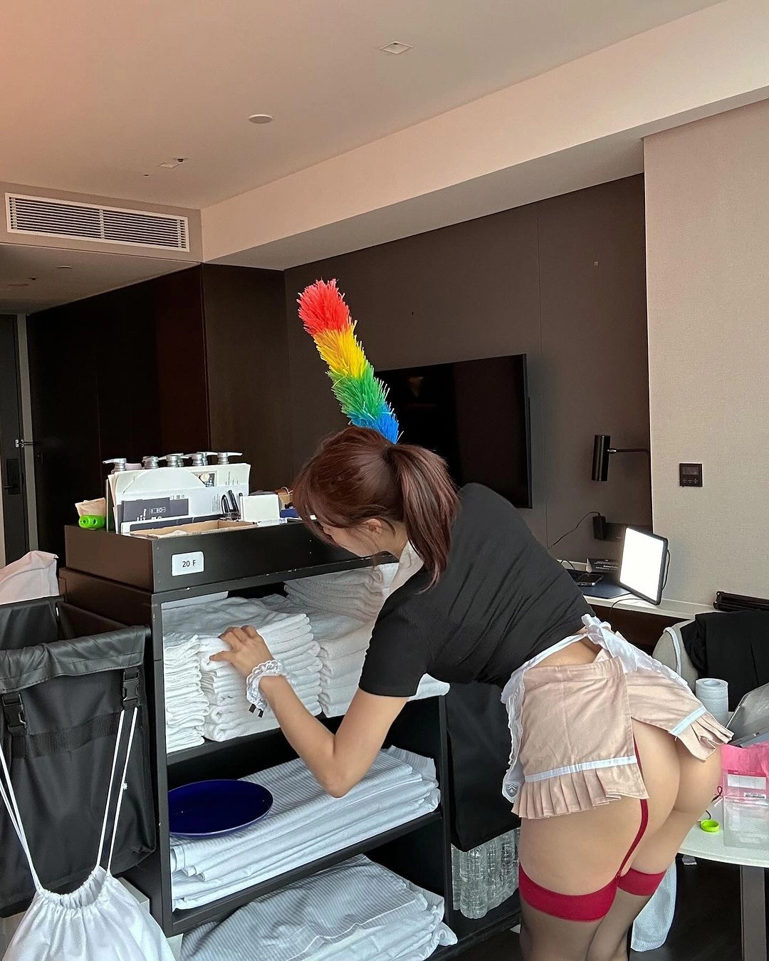 물 빼주는 호텔 청소부