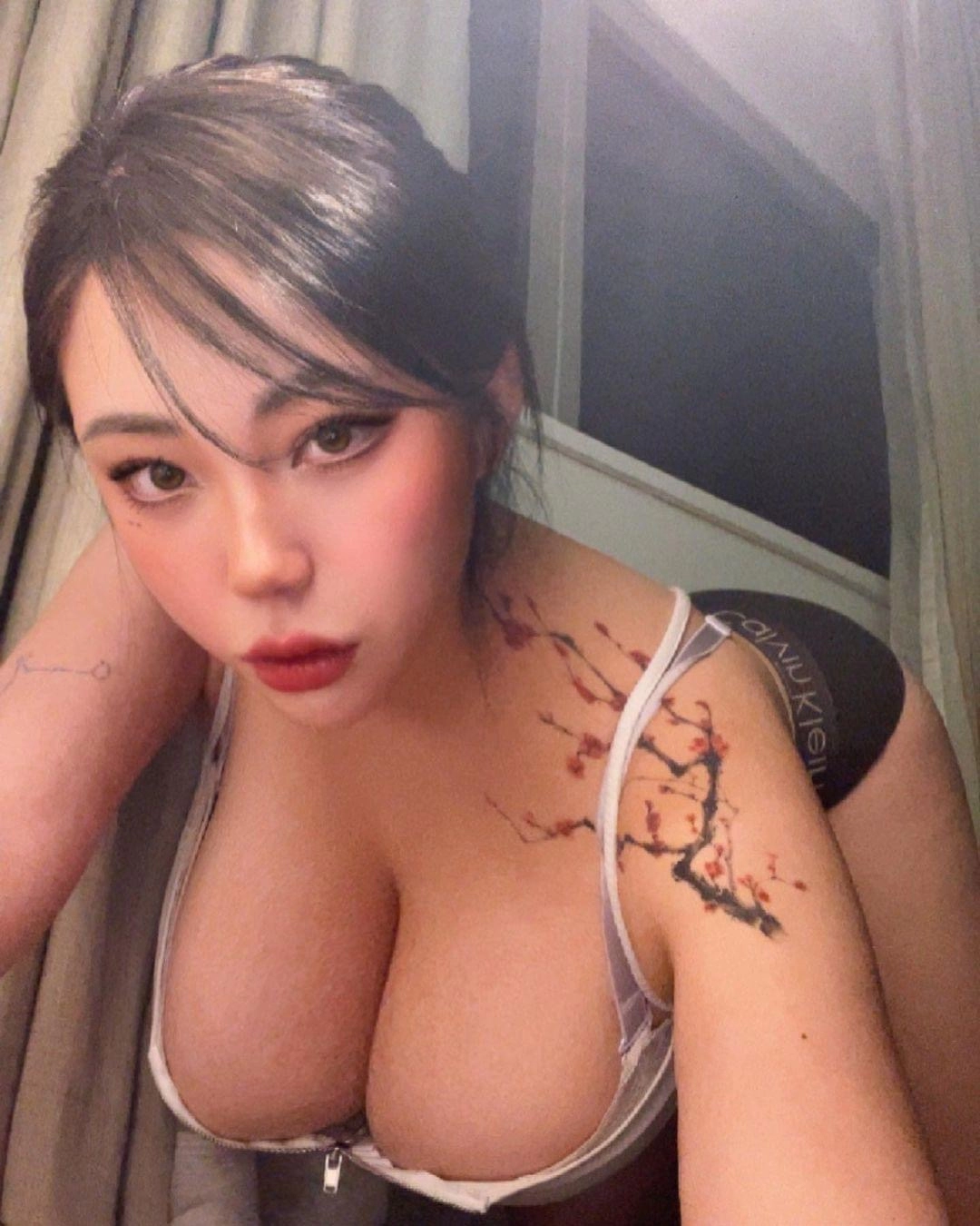 젖치기 마려운 처자