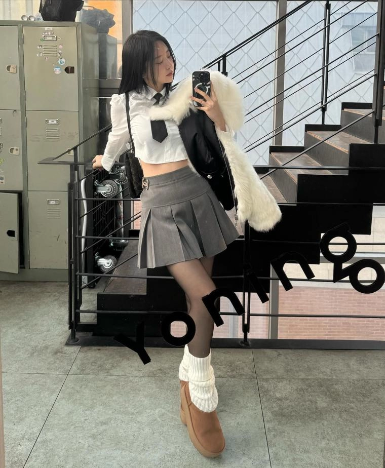 신재은 검스 교복 코스프레