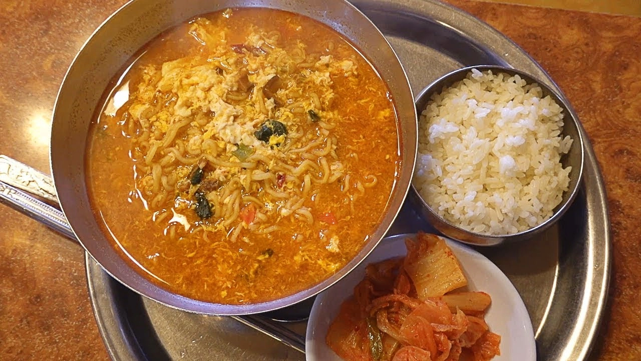 다방에서 끓여주는 라면