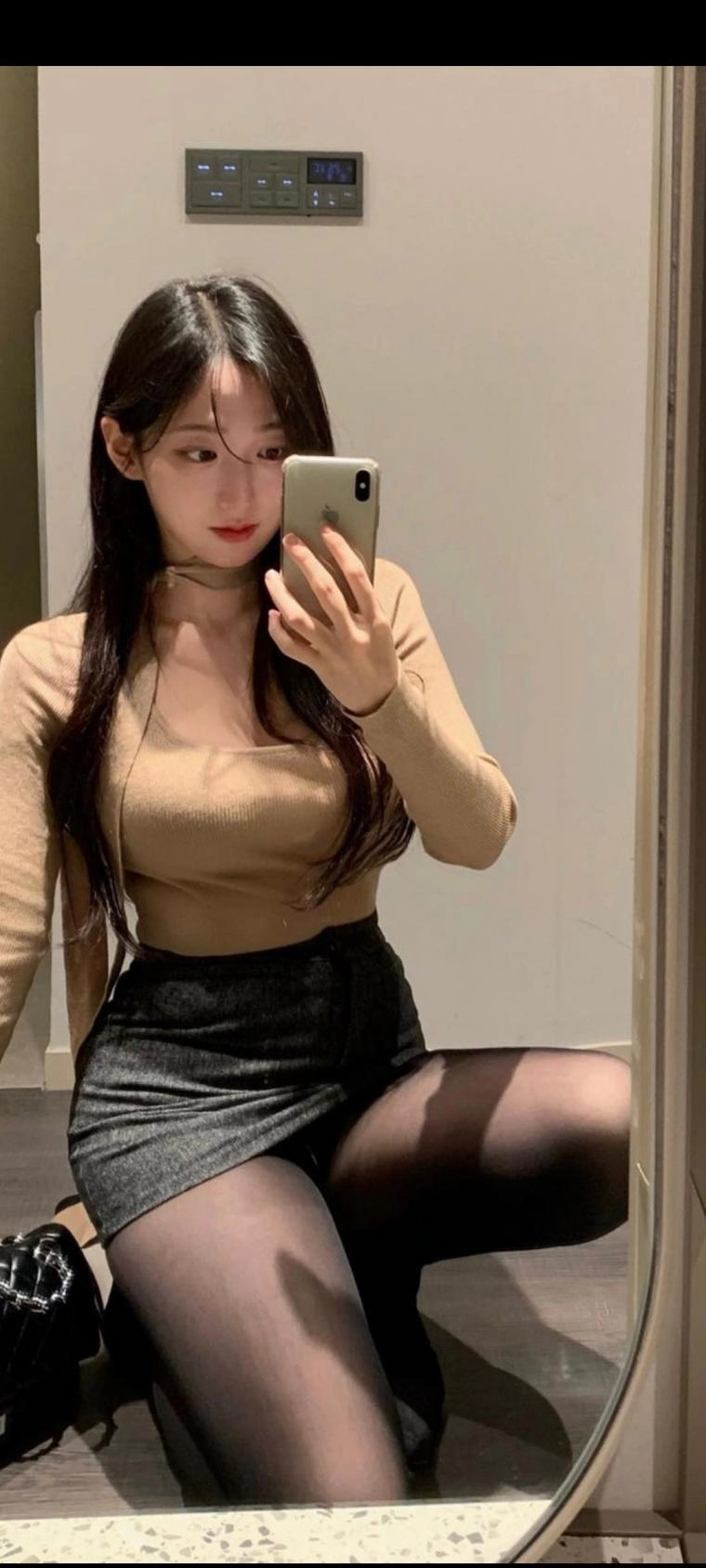 벌려주는 검스녀