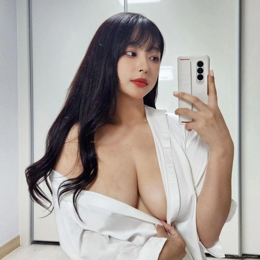 김갑주 팬트리 노출 모음