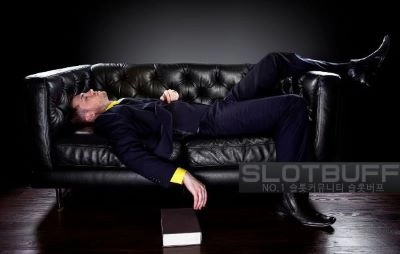 카지노 에이전트의 은밀한 사생활 3화(완결)