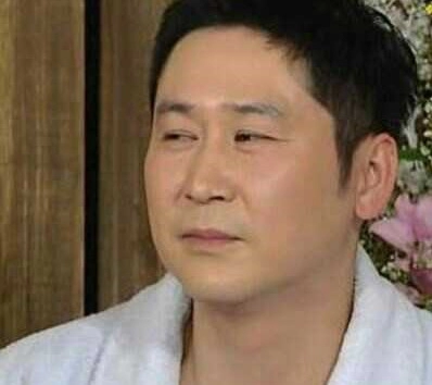 노브라로 출근하는 여직원 썰