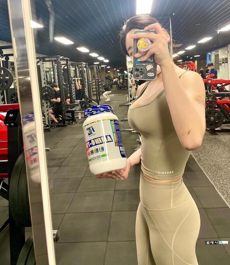 [후방] 헬스장 회원